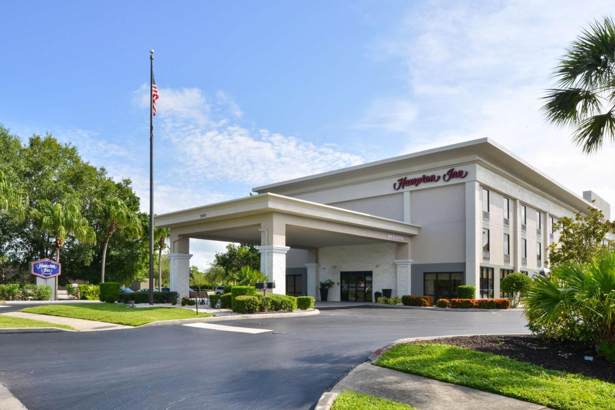 Hampton Inn Vero Beach Outlets Exterior photo