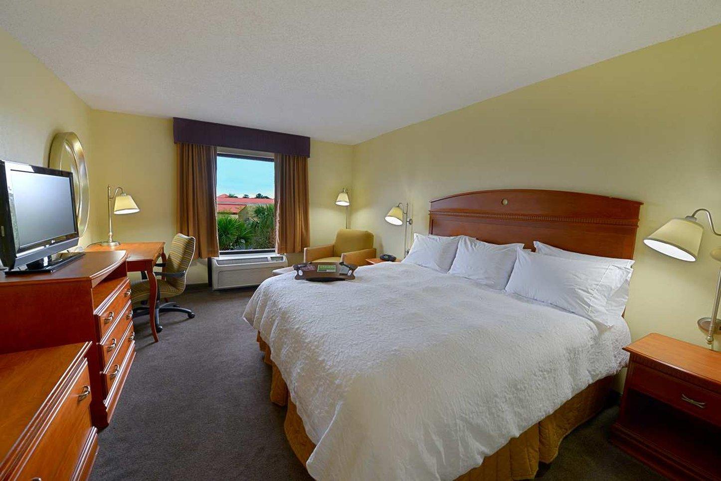 Hampton Inn Vero Beach Outlets Exterior photo